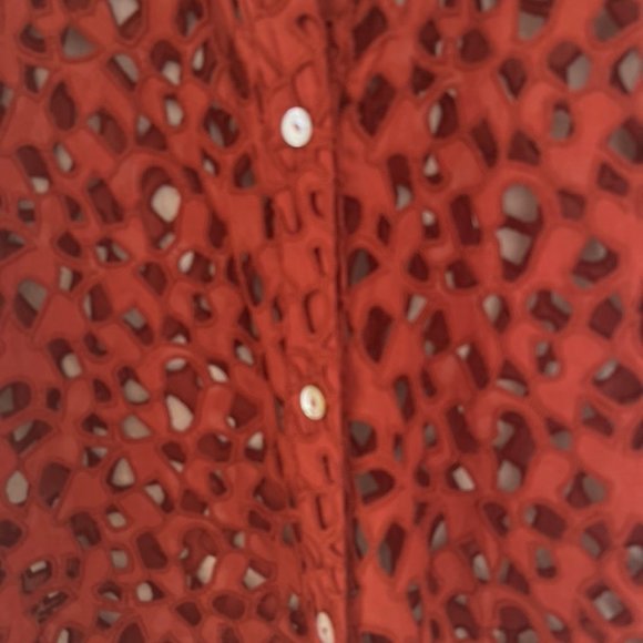 VINCE Burnt Red Large Holed Eyelet Blouse with Camisole is NWOT! SMALL PETITE - Picture 6 of 7